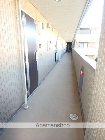 MY TIARAの玄関写真