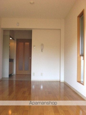シェルコートの内装写真