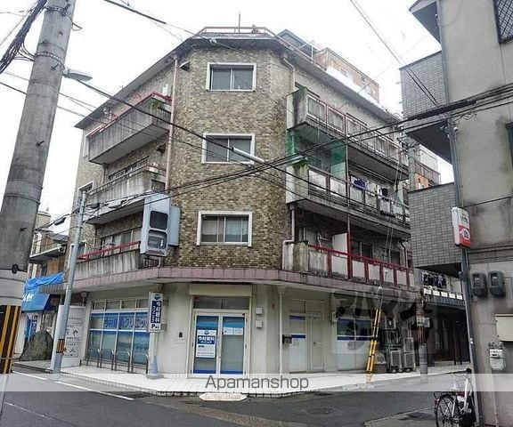 ロイヤルコート嵯峨の外観写真