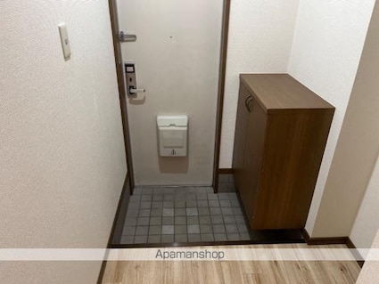 広島県福山市山手町４丁目[3DK/50.35m2]の玄関