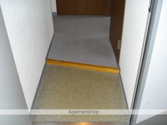 メゾンドインペリアルIの内装写真