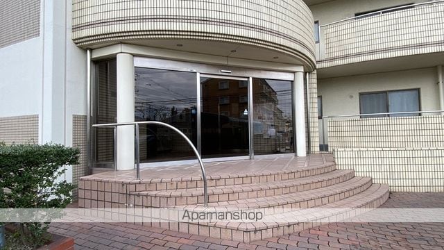 パルクベールチボリの玄関写真