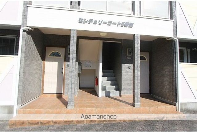 センチュリーコート5番館の玄関写真