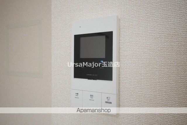 ADORERの内装写真
