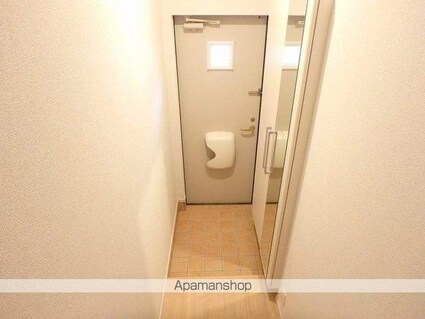 ラ　ラ　プラント[1LDK/52.13m2]の玄関