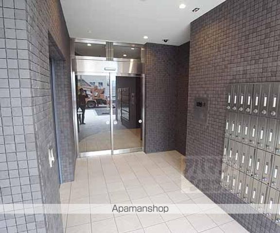 プレコート上鳥羽の外観写真