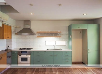 砧戸建[3LDK/126.21m2]のキッチン