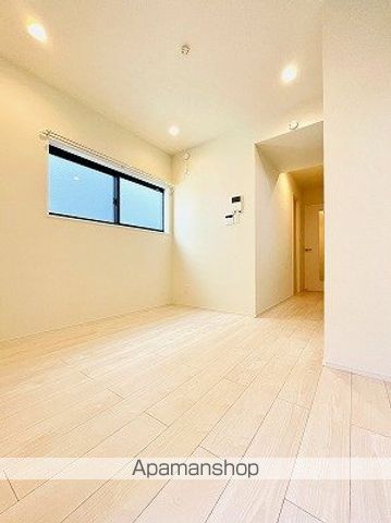そよ風とラテとの内装写真