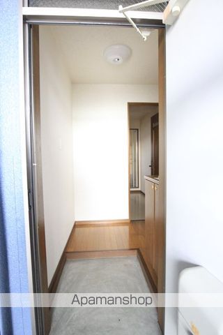 ファミール三笠の内装写真