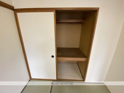 コートパレス[2K/35.1m2]の収納