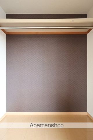 フェイバリット フラット B棟の内装写真
