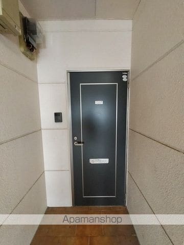 アヴァンセ八幡の内装写真