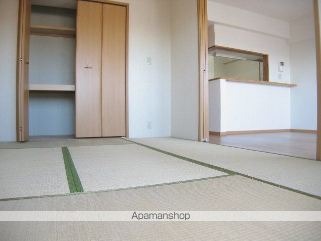 ラルジュ・ロジュマンの内装写真
