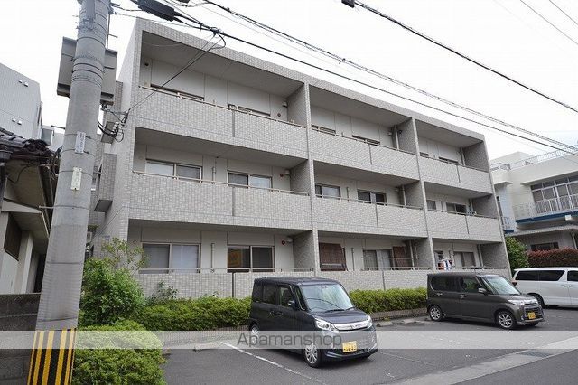 MKAマンションの外観写真