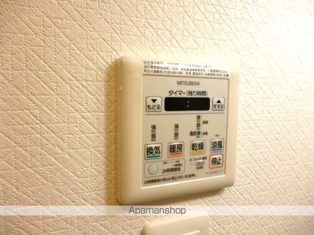 コンフォレスパ新大阪の内装写真