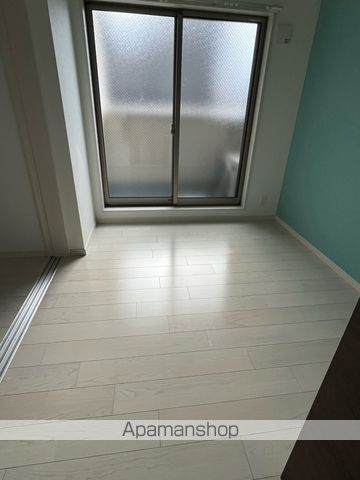 F asecia salusの内装写真