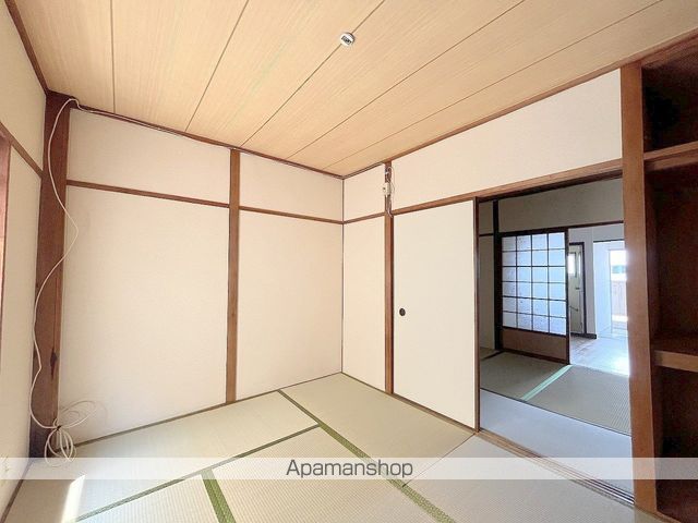日高マンションの内装写真