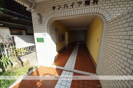 サンハイツ梅村[1K/30.38m2]のエントランス