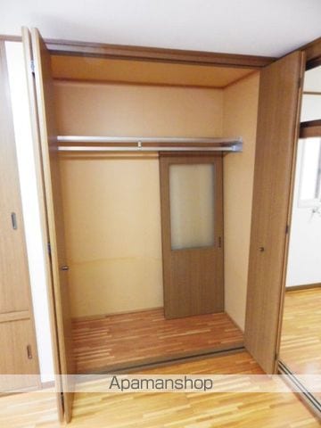 インテリア港の内装写真
