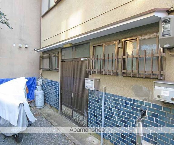 中溝貸家の外観写真