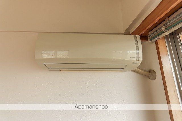 ロイヤルグレイスコーポAYAの内装写真