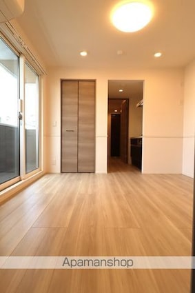 グラナーデ東新町[1LDK/32m2]のリビング・居間