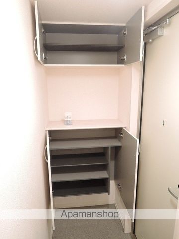 エントピア IIIの内装写真