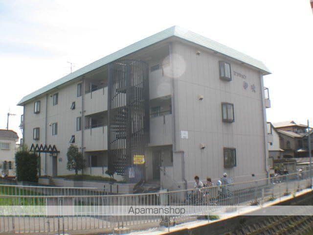 マンション伊吹の外観写真