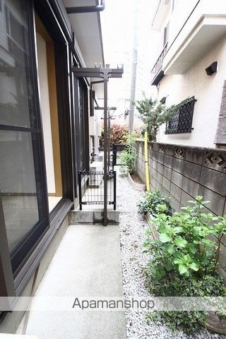 セレンディピティの内装写真