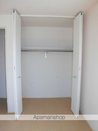 アクオス・ガーデン　Ａ棟[2LDK/59.58m2]の収納