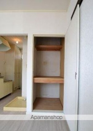 ハイツユアーズ[1R/17.39m2]の収納
