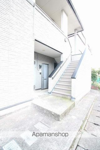 サンクレストの玄関写真