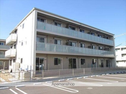 シャーメゾン宇多津　Ｂ棟[3LDK/73.89m2]の駐車場3