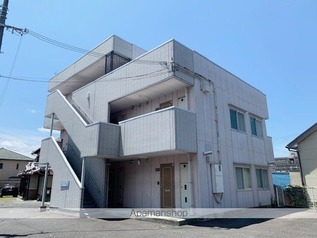 ミレニアム2000の外観写真
