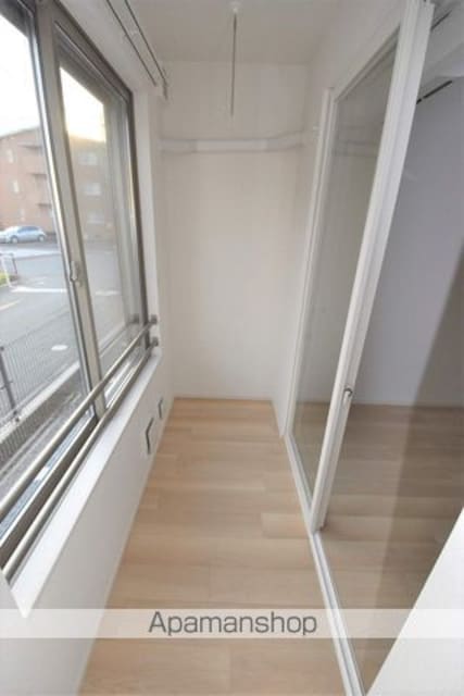 Ｉ・ＶＩＬＬＡＧＥ大手町　Ａ[2K/37.98m2]のバルコニー