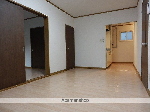 ノヴァ1号の内装写真