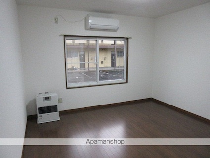 エステートピア[1K/24.84m2]のリビング・居間