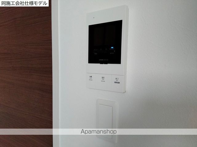 F ASECIA BONNYの内装写真