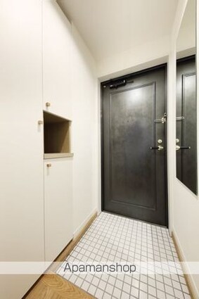 レジディア笹塚[1R/25.8m2]の玄関