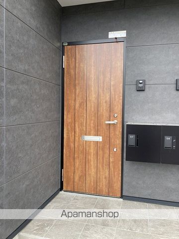 グレイス中木戸Iの玄関写真