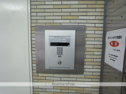 東京都文京区本郷３丁目[1DK/26.72m2]のエントランス1