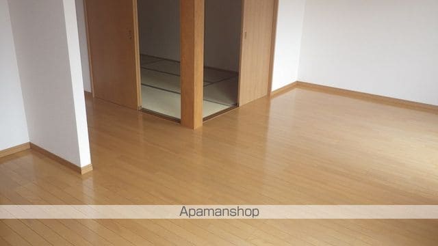 神辺中央マンションの内装写真