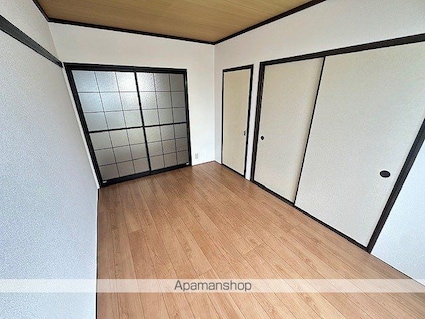 片岡コーポ[2K/27.7m2]のリビング・居間