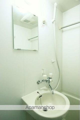 ナイン目白の内装写真