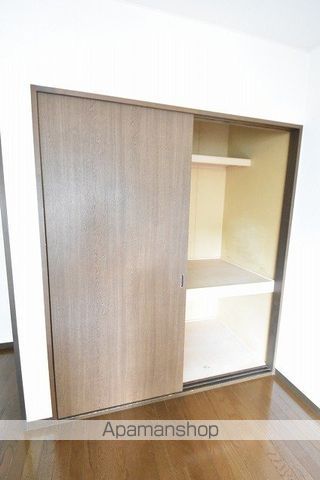 オーガストIの内装写真