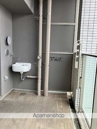 ザ・グランアルト栄[1LDK/45.4m2]のバルコニー