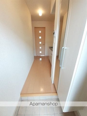 エレガンツァIIの内装写真