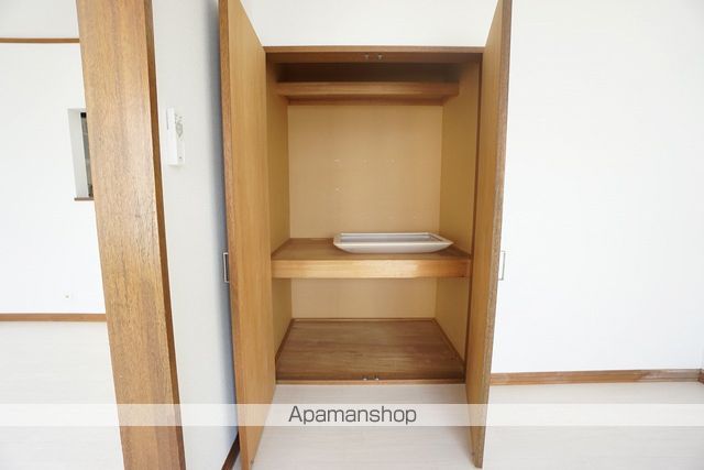 プラタナス曙A棟の内装写真