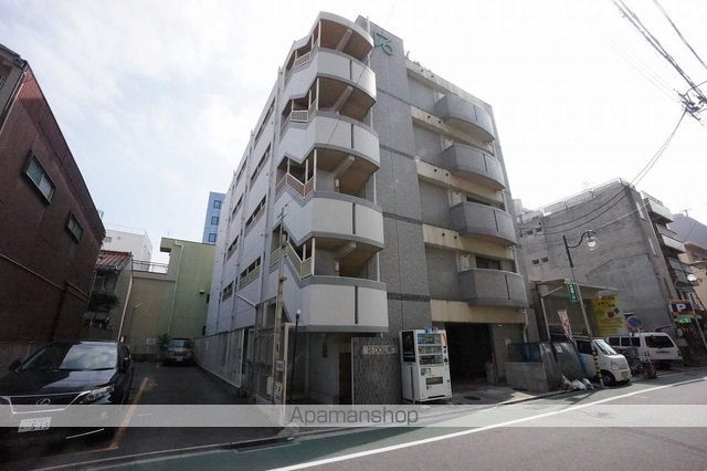 ドール栄5丁目の外観写真