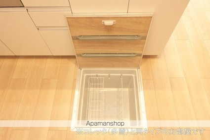 オ　シャン[1LDK/50.16m2]の収納2